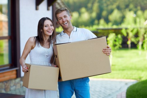 Organised flat relocation service in Pentonville